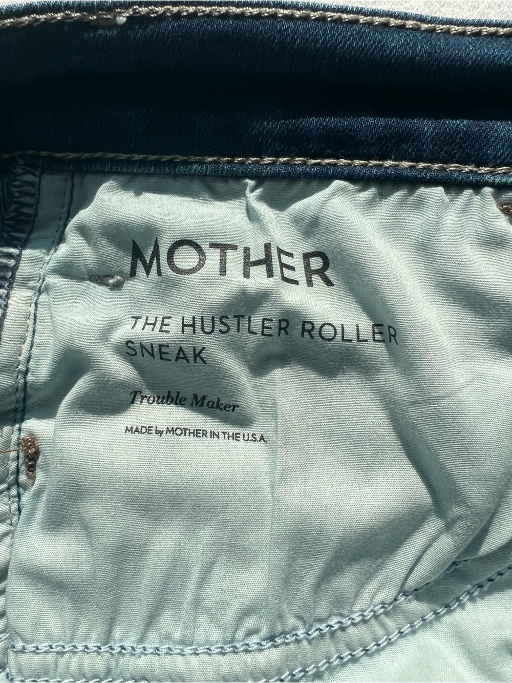 MOTHER Hustler Roller Sneak Jean in Troublemaker wash 30 - Picture 10 of 13